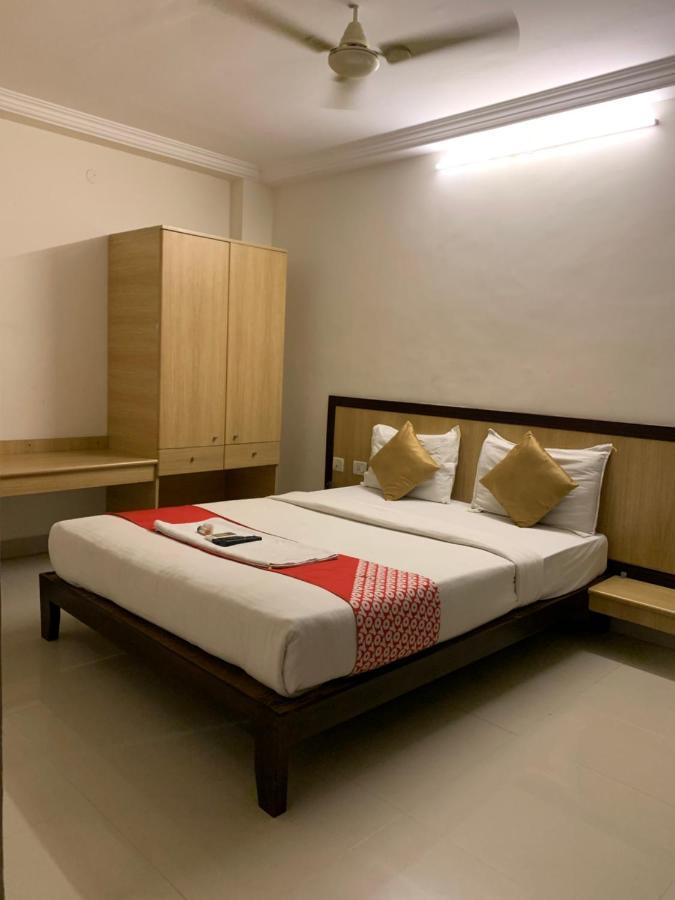 Hotel Half Moon Τσενάι Εξωτερικό φωτογραφία