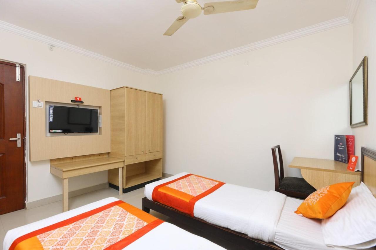 Hotel Half Moon Τσενάι Εξωτερικό φωτογραφία