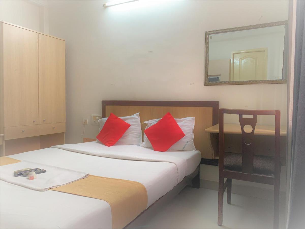 Hotel Half Moon Τσενάι Εξωτερικό φωτογραφία