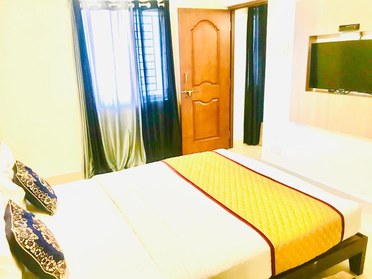 Hotel Half Moon Τσενάι Εξωτερικό φωτογραφία