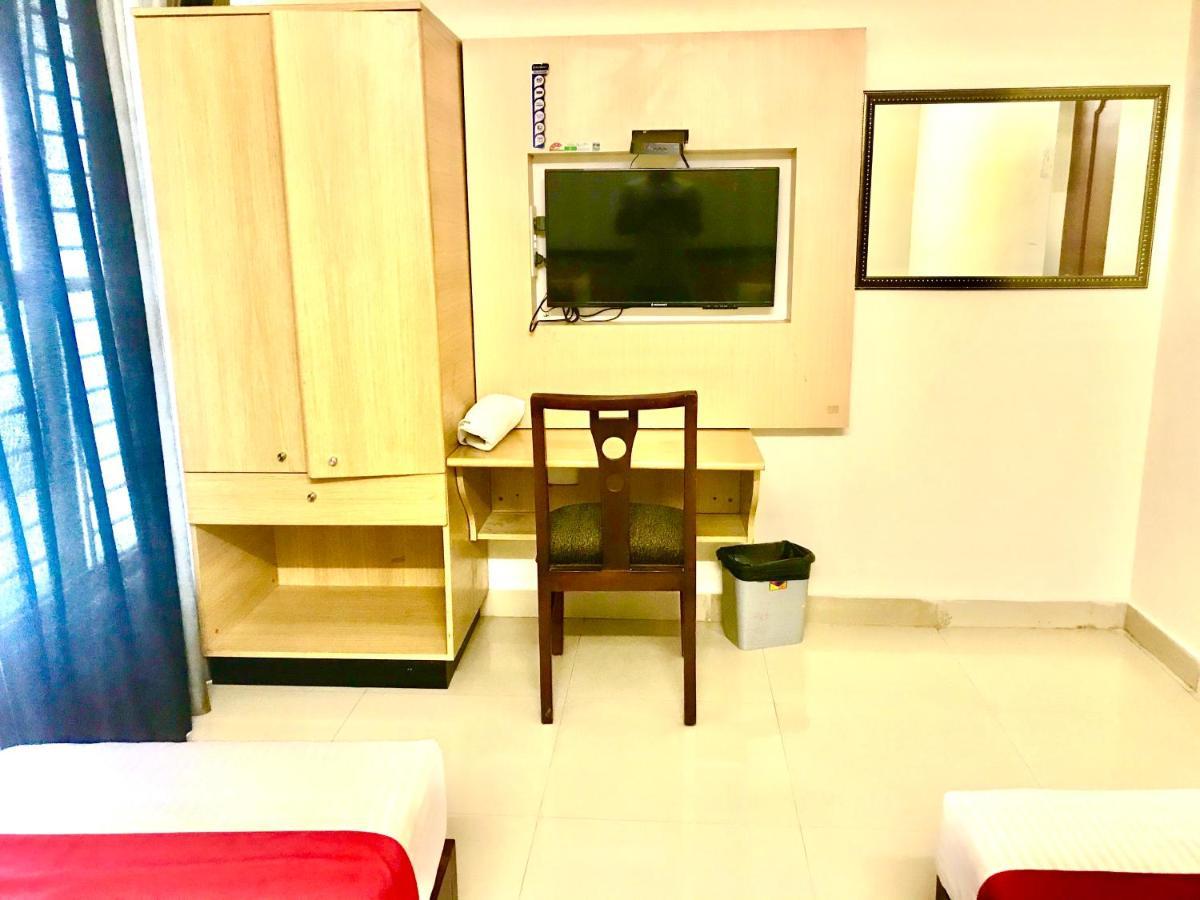 Hotel Half Moon Τσενάι Εξωτερικό φωτογραφία