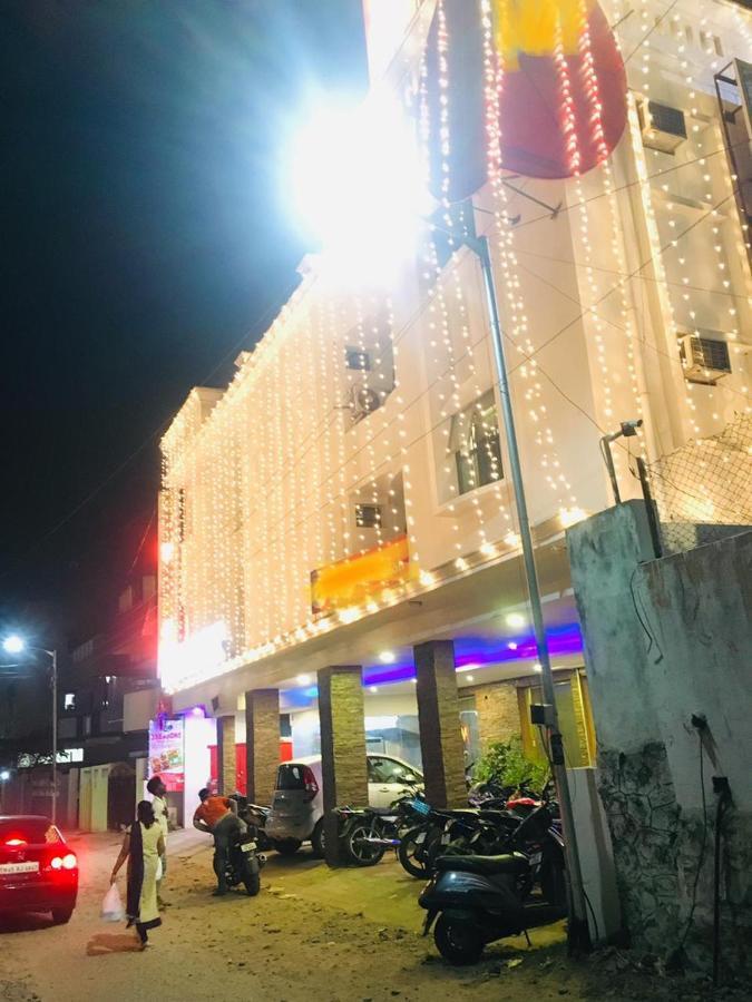 Hotel Half Moon Τσενάι Εξωτερικό φωτογραφία